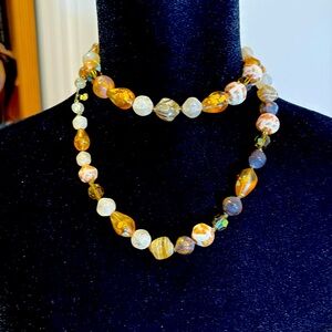 Vintage 1960s necklace